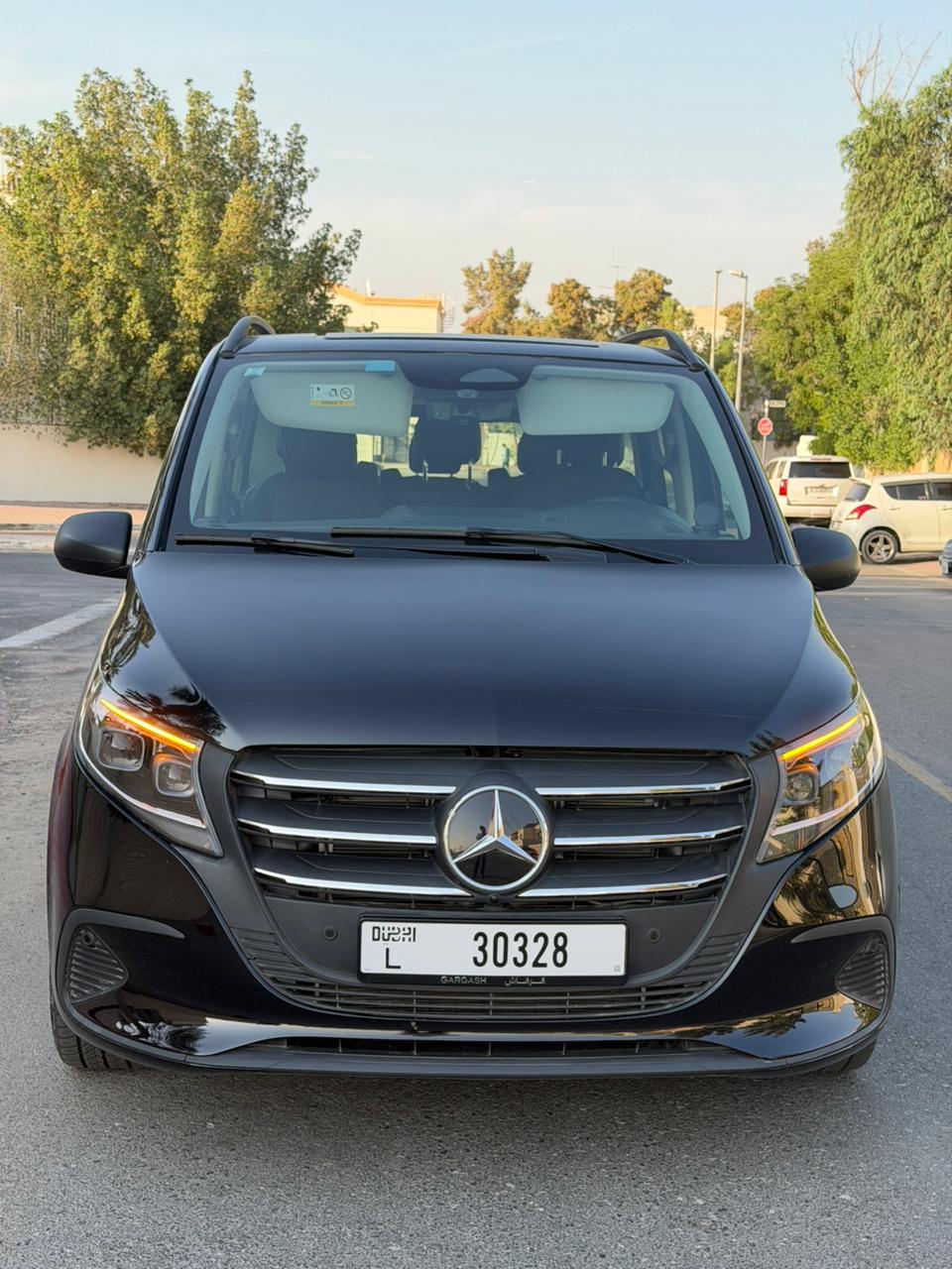 Mercedes V-Class Hire Dubai – Luxury Group Transport | Al Alali Tahir Tours