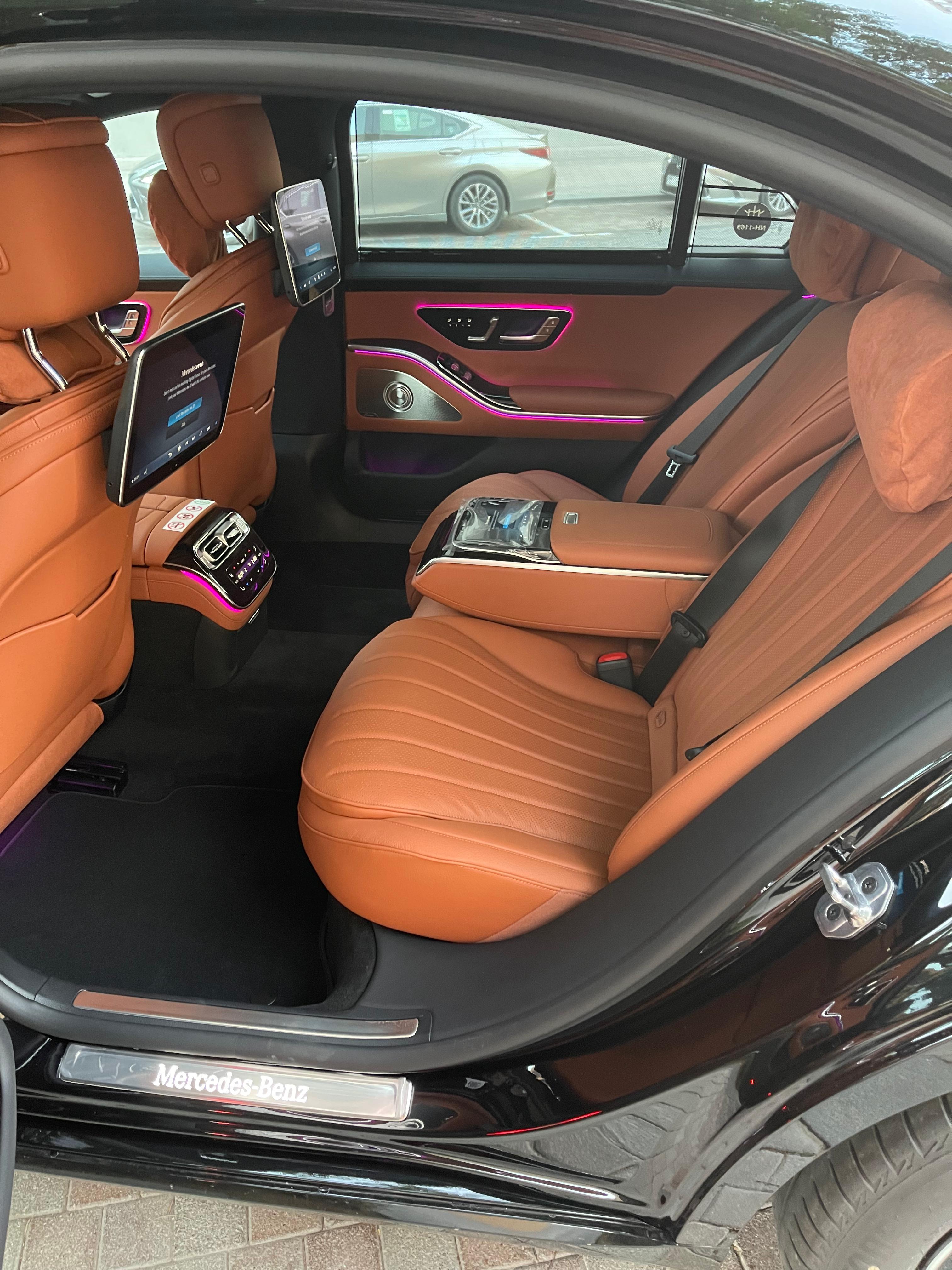 Mercedes S-Class Chauffeur Dubai